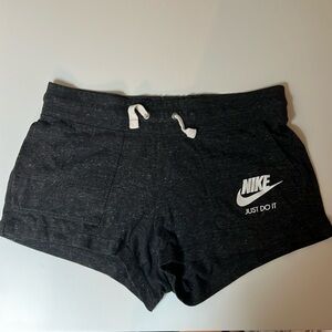 Nike Grey Heathered Cotton Shorts Size M